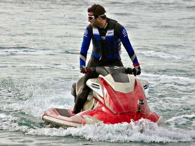 Aγώνας με Jet Ski στην Πάχη Μεγάρων